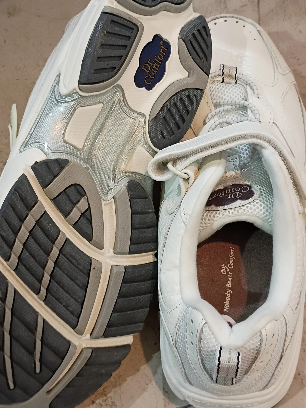 Like New Dr Comfort Diabetic Sneakers